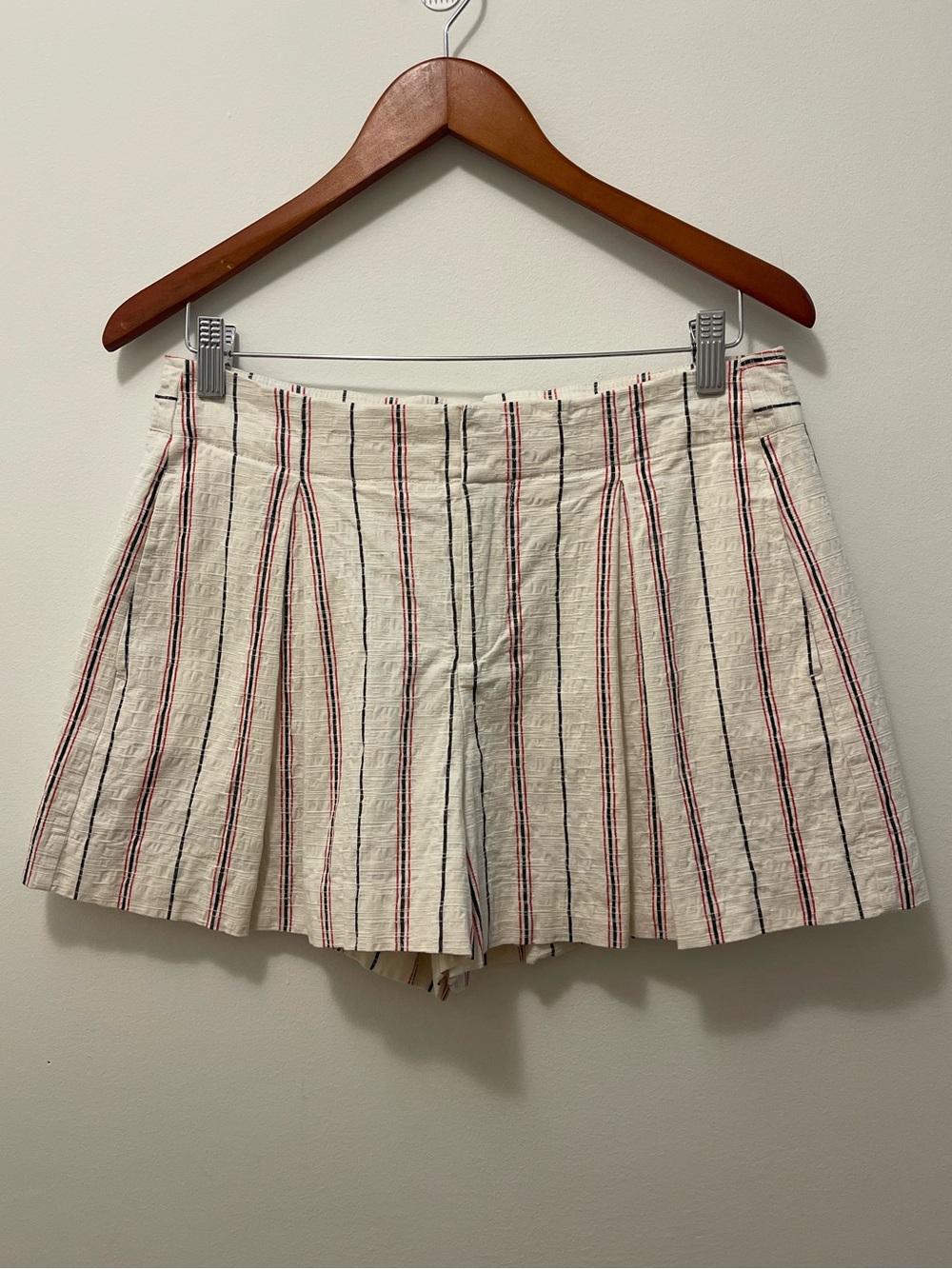 GAP Cream Shorts with Red & Black Vertical Stripes